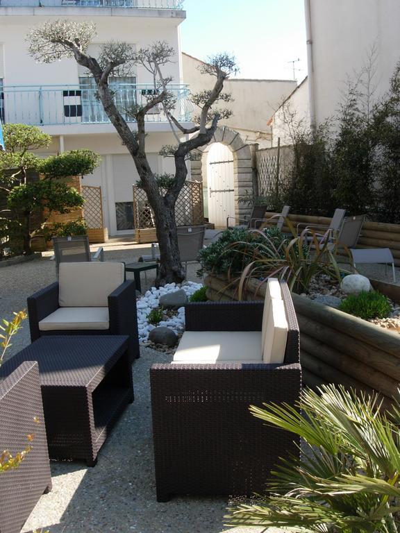 Hotel Colinette Saint-Georges-de-Didonne Eksteriør billede
